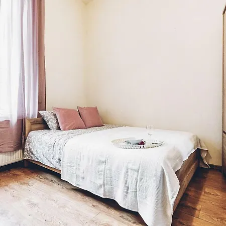 Apartament Zolty Narutowicza 11 Люблін Екстер'єр фото