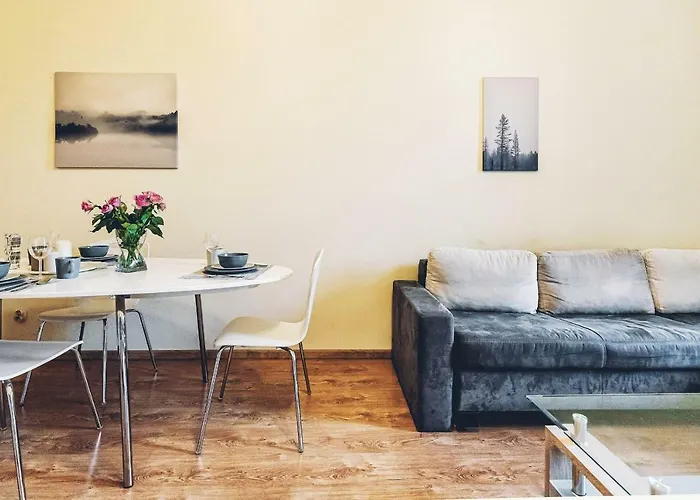 Apartament Zolty Narutowicza 11